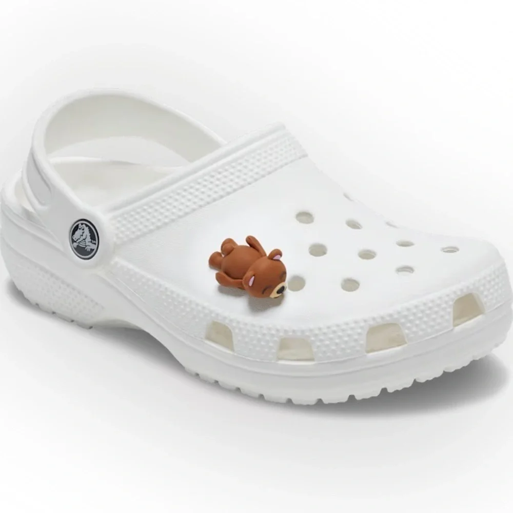 CROCS 3D brown bear on a tummy jibbitz